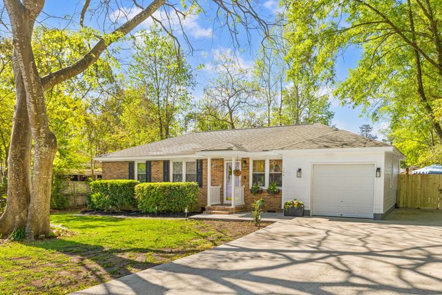 106 Pine Lane, Summerville, SC 29485