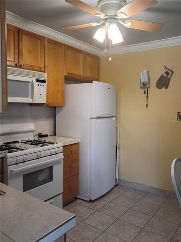 140 8TH ELOISE STREET, Winter Haven, FL 33880