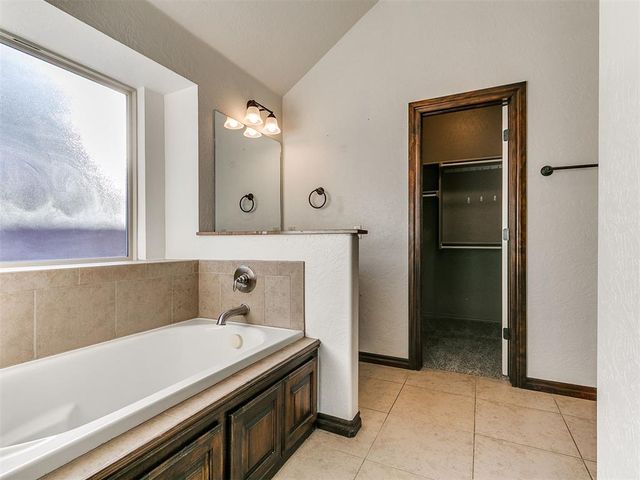 209 SW 172nd Street, Oklahoma City, OK 73170