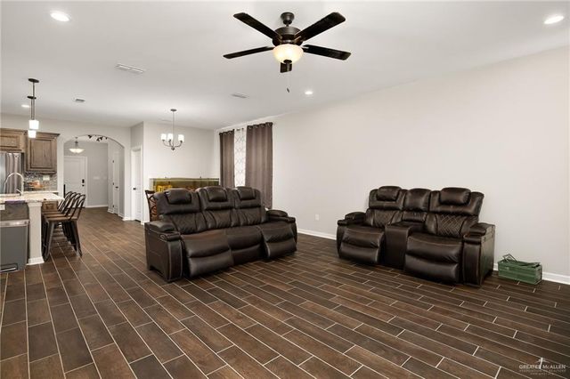 3101 Kestrel Drive, Mission, TX 78572