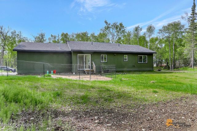 8137 E Sandstone Drive, Wasilla, AK 99654