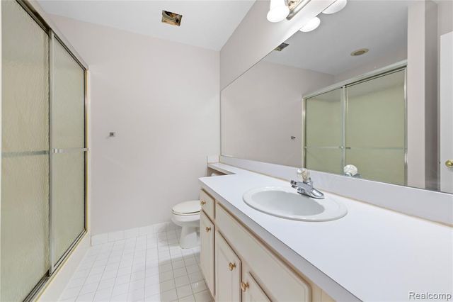 42430 Park Ridge Way, Clinton Township, MI 48038