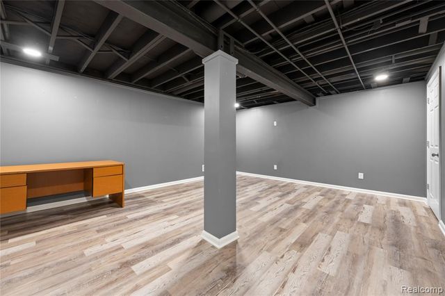 42430 Park Ridge Way, Clinton Township, MI 48038