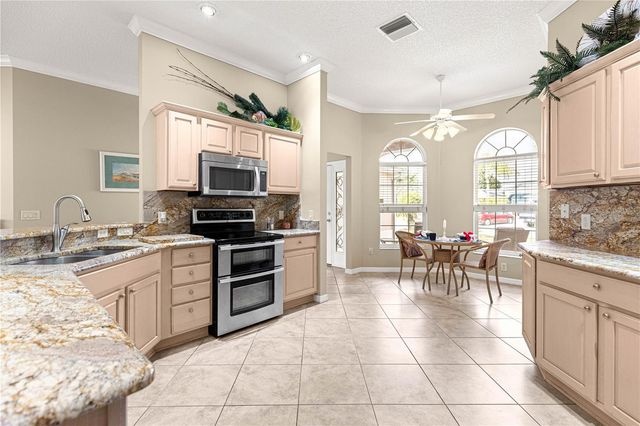 17274 SE 85TH WILLOWICK CIRCLE, The Villages, FL 32162