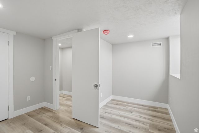 5336 S CHARLOTTE AVE, Salt Lake City, UT 84118