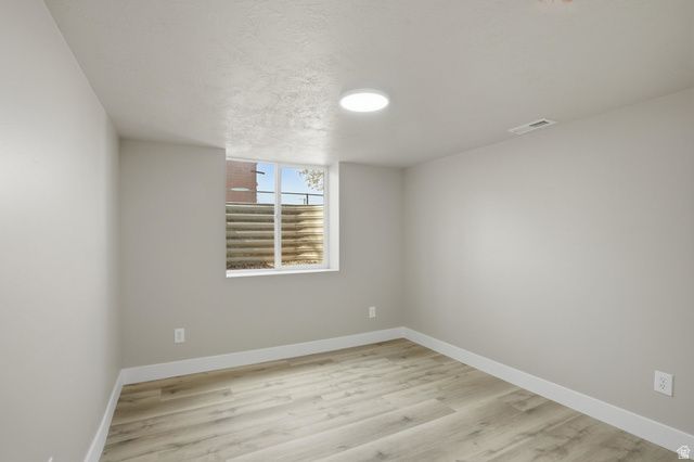 5336 S CHARLOTTE AVE, Salt Lake City, UT 84118