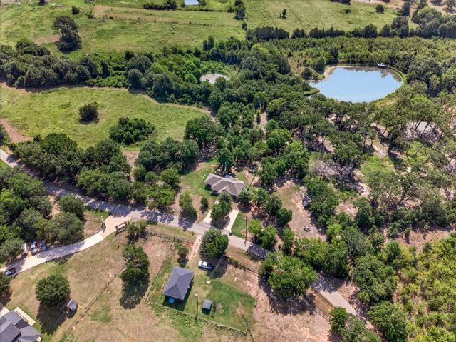 531 VZ County Road 2315, Canton, TX 75103