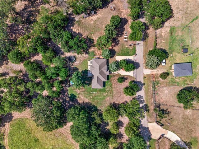 531 VZ County Road 2315, Canton, TX 75103