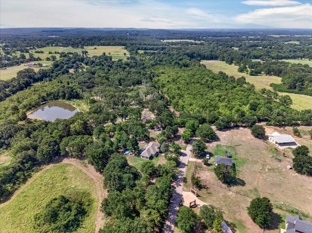 531 VZ County Road 2315, Canton, TX 75103