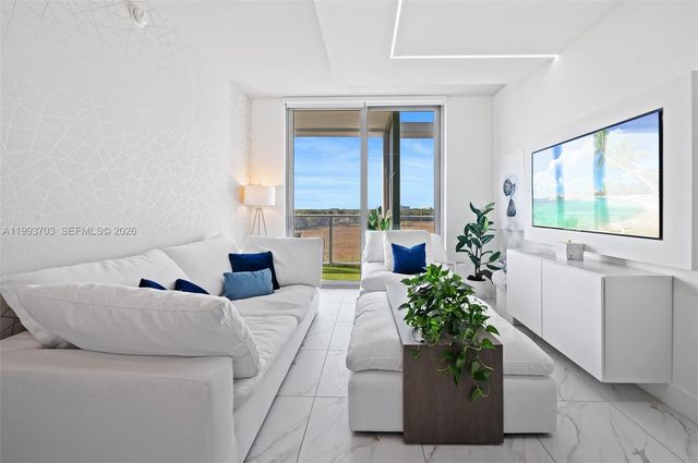 2000 Metropica Way 508, Sunrise, FL 33323