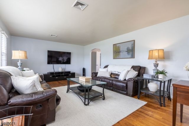 540 E Main St, Bridgewater Twp., NJ 08807
