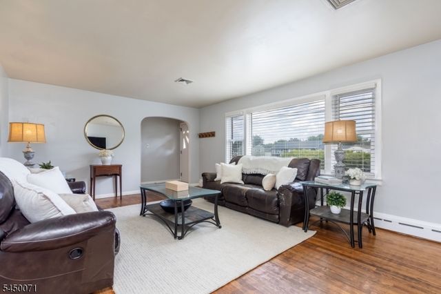 540 E Main St, Bridgewater Twp., NJ 08807