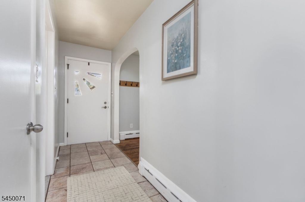 540 E Main St, Bridgewater Twp., NJ 08807 — photo 4