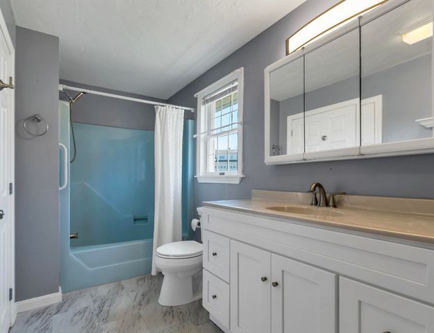 6 Marilyn Drive, Belmont, NH 03220