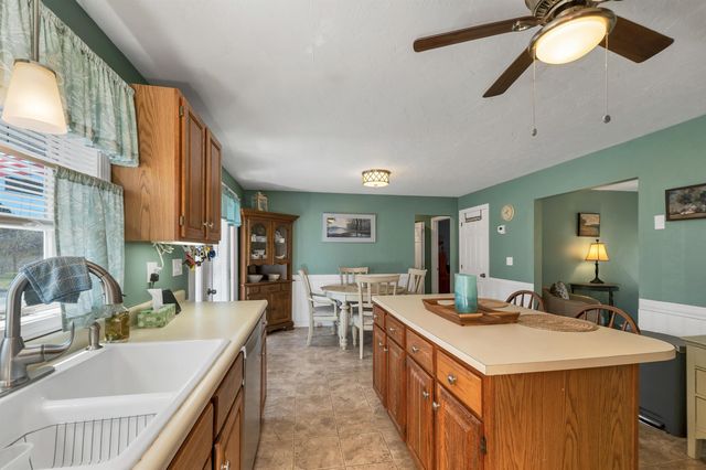 6 Marilyn Drive, Belmont, NH 03220