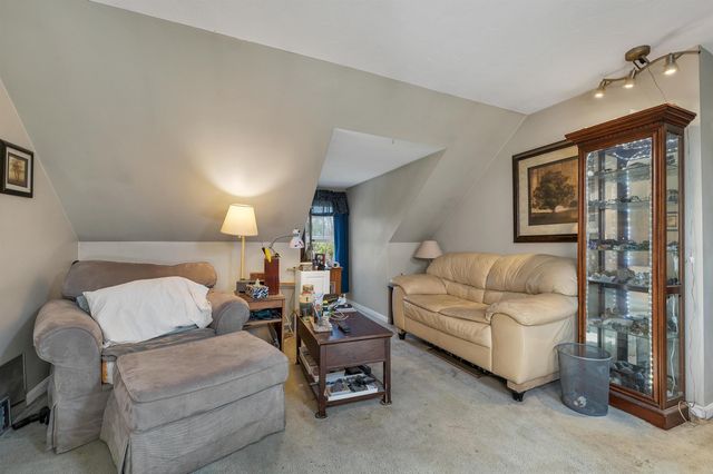 6 Marilyn Drive, Belmont, NH 03220