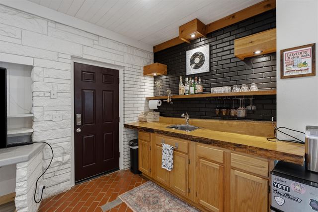 2256 S Fountain St., Wichita, KS 67218
