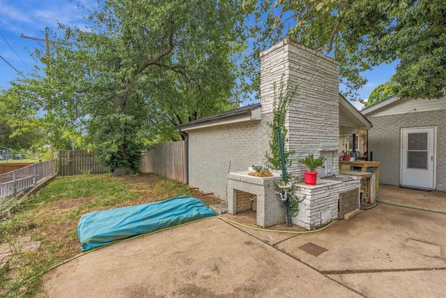 2256 S Fountain St., Wichita, KS 67218