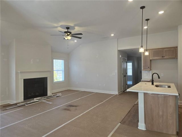 1302 Cedarcrest Boulevard, Acworth, GA 30101