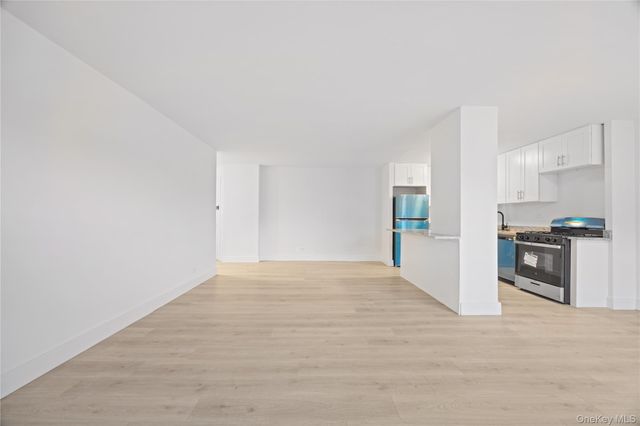 2550 Olinville Avenue 4F, Bronx, NY 10467