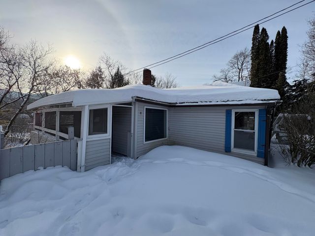 166 Hooker Hill Road, St. Johnsbury, VT 05819