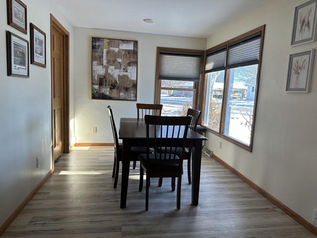 503 E FOREST STREET, Black Creek, WI 54106