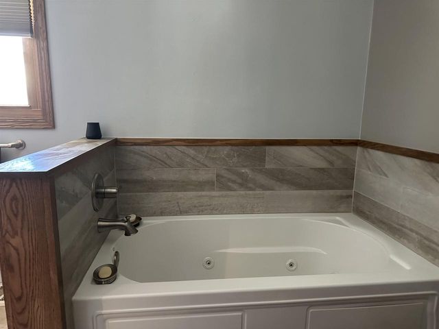 503 E FOREST STREET, Black Creek, WI 54106