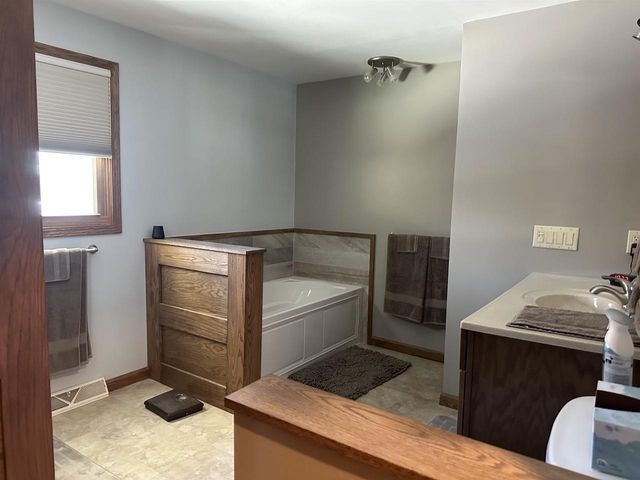 503 E FOREST STREET, Black Creek, WI 54106