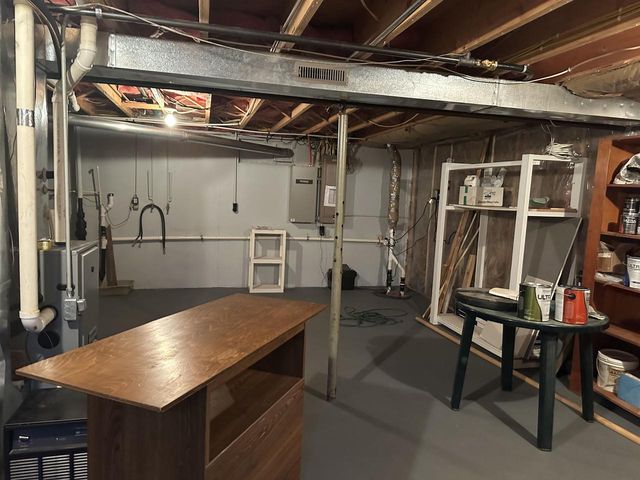 503 E FOREST STREET, Black Creek, WI 54106