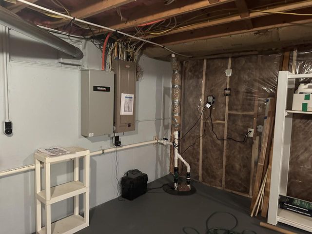 503 E FOREST STREET, Black Creek, WI 54106