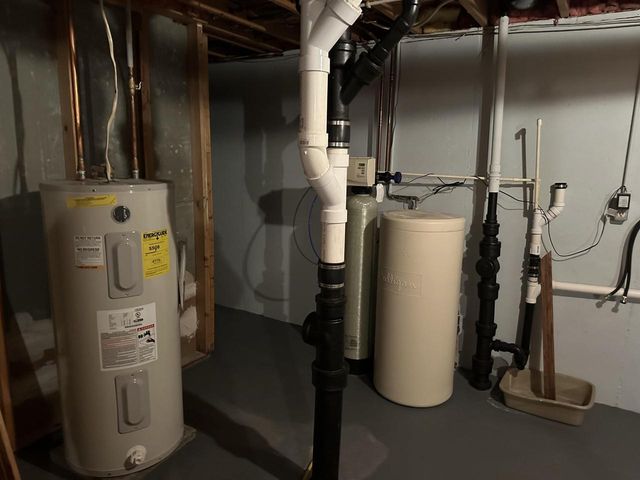 503 E FOREST STREET, Black Creek, WI 54106