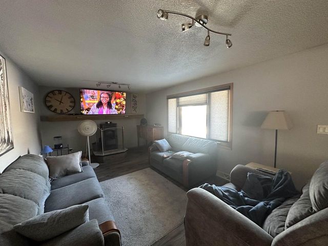 503 E FOREST STREET, Black Creek, WI 54106