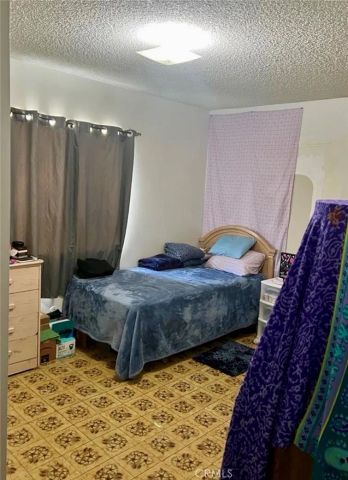 4413 W 5th, Santa Ana, CA 92703