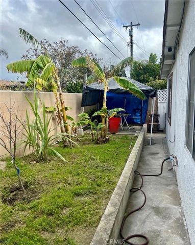4413 W 5th, Santa Ana, CA 92703
