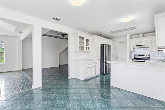 702 Fairview Drive, Mission, TX 78574