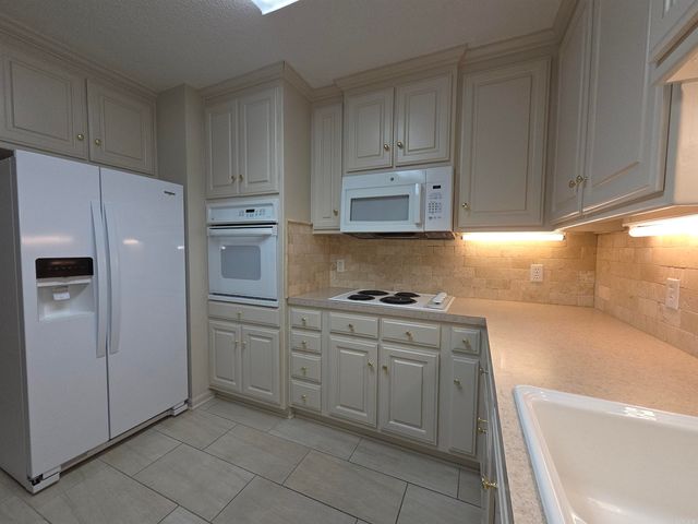 31 Summerset Place, Pine Bluff, AR 71603