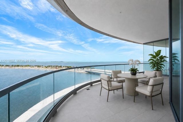 175 SE 25 Rd 801, Miami, FL 33129