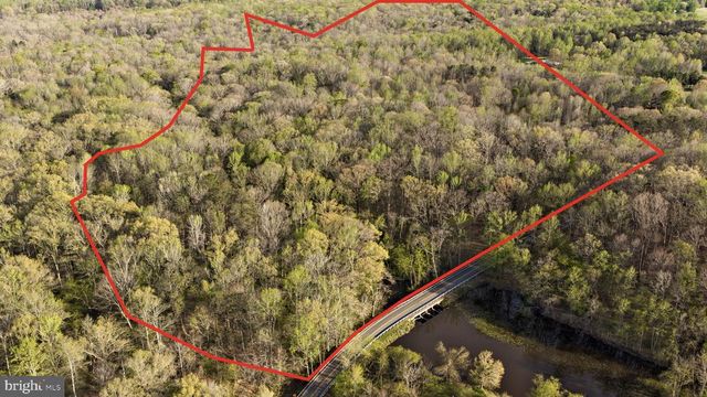 9401 MILL POND RD, Spotsylvania, VA 22551