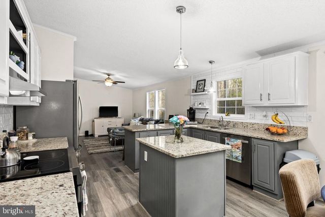 9401 MILL POND RD, Spotsylvania, VA 22551