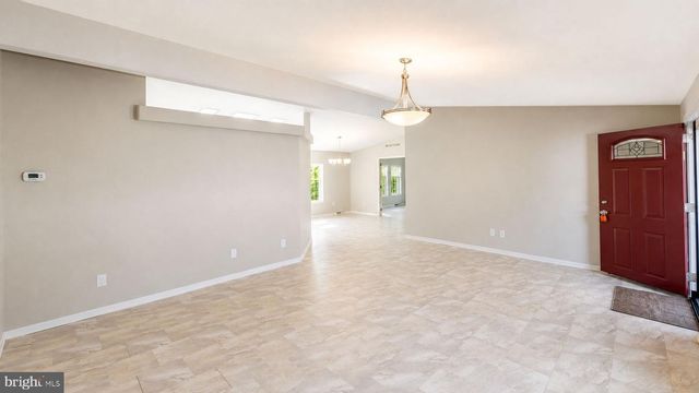 201 VILLAGE WAY, Royersford, PA 19468