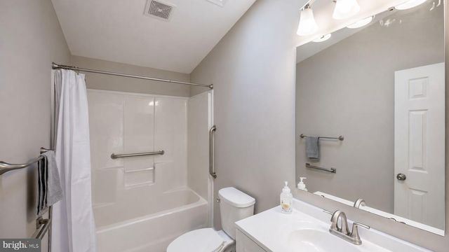 201 VILLAGE WAY, Royersford, PA 19468