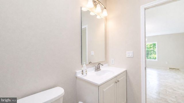 201 VILLAGE WAY, Royersford, PA 19468