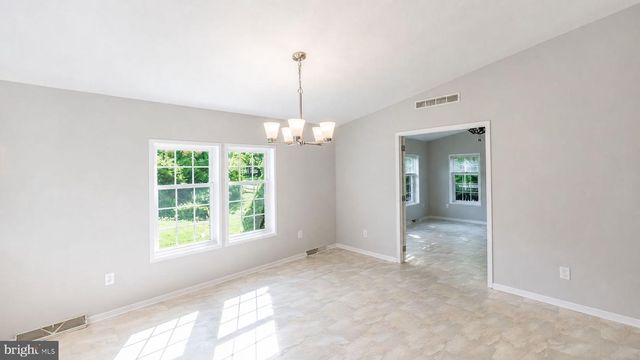 201 VILLAGE WAY, Royersford, PA 19468