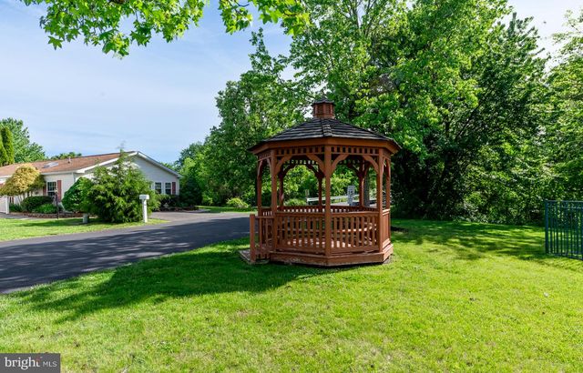 201 VILLAGE WAY, Royersford, PA 19468