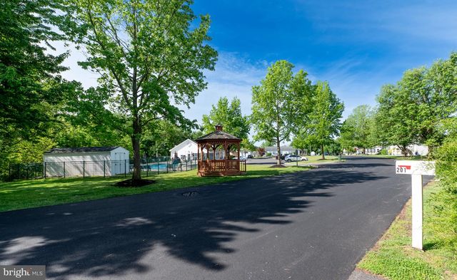 201 VILLAGE WAY, Royersford, PA 19468
