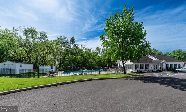201 VILLAGE WAY, Royersford, PA 19468