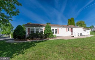 201 VILLAGE WAY, Royersford, PA 19468