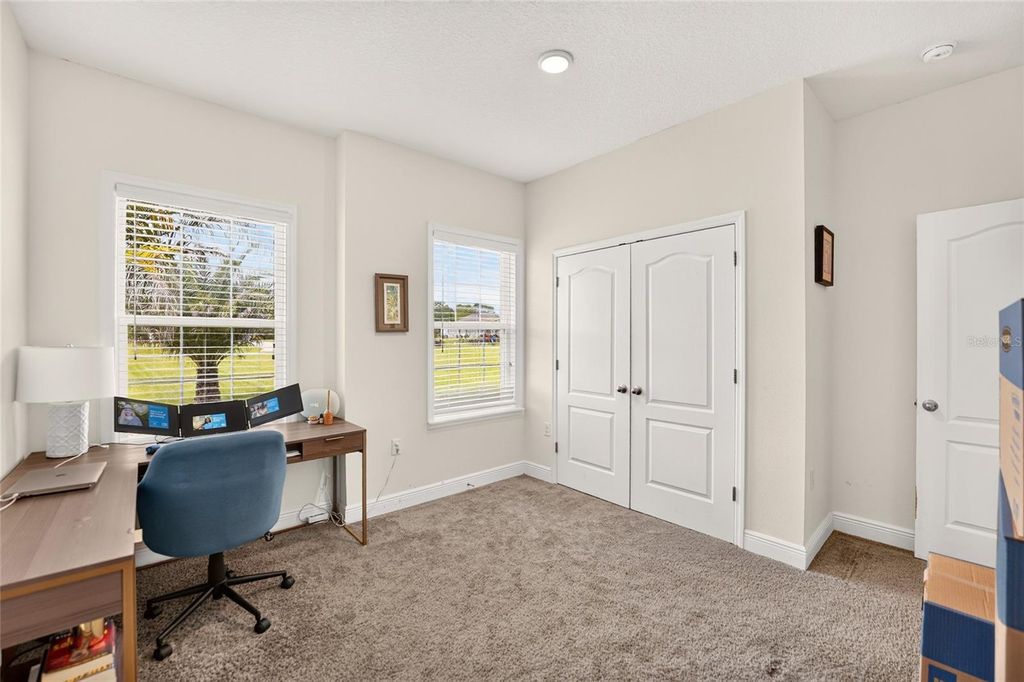 Image 27 of property listing at 5697 SW 215TH TERRACE, Newberry, FL 32669