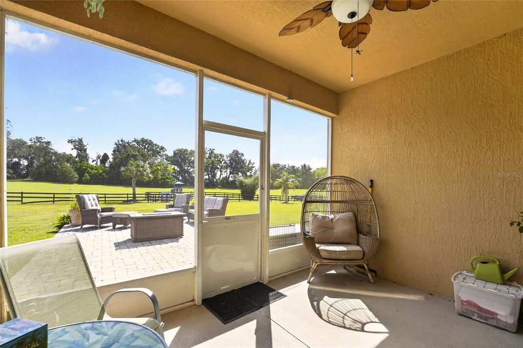 Image 38 of property listing at 5697 SW 215TH TERRACE, Newberry, FL 32669