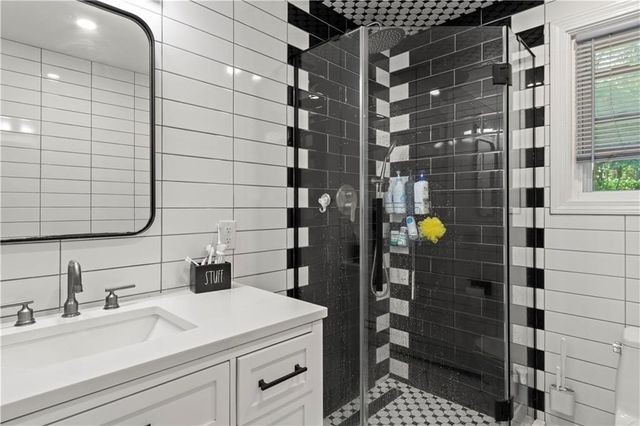 1785 Division Road, East Greenwich, RI 02818